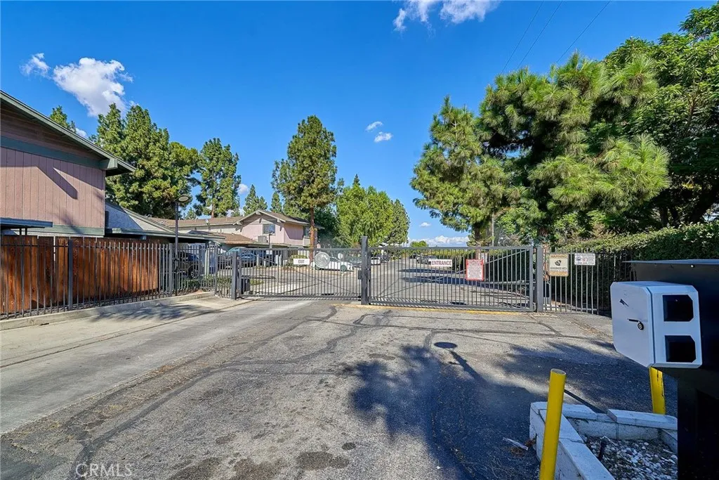 4801 Jackson Street C, Riverside, California 92503 home-pic-33